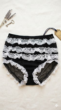 burlesque knickers frilly