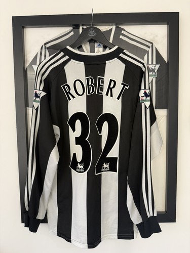 Newcastle united 2001 long - newcastle, 2001/02