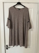 BNWT Primark Taupe Marl Smock