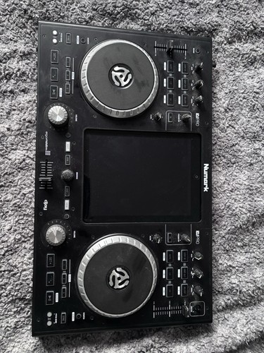 Numark party mix - double, deck