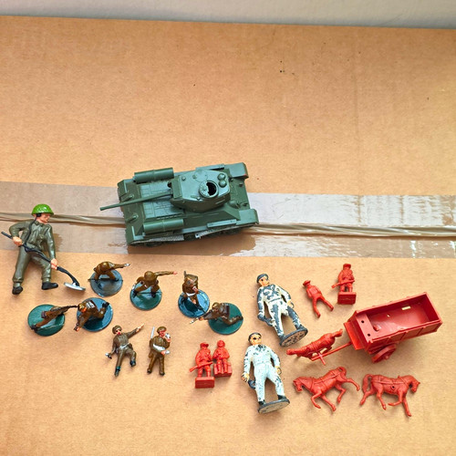 Mixed lot painted - painted, toy
