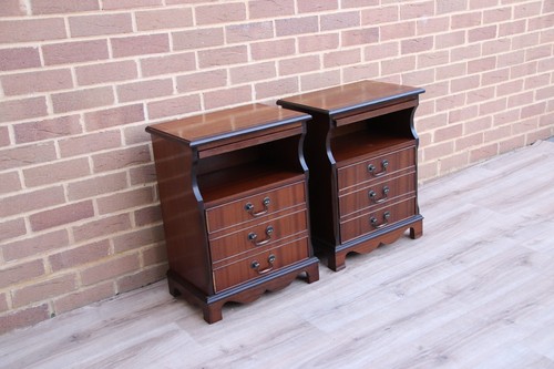 Pair vintage bedside tables - pair,