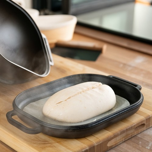 Cast iron bread baking - cast,