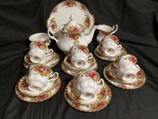 Royal Albert Old Country Roses