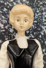 Vintage Fashion Doll Clone 11" Bubblecut 1960s Not Barbie Bild Llli Hong Kong