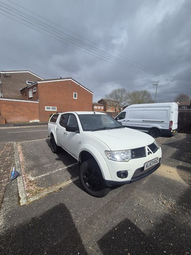 Mitsubishi l200 barbarian 4x4 - barbarian,