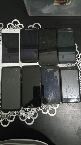 Joblot phones spares and - spares,