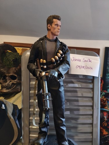 Terminator 800 sideshow - terminator, 2