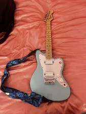 Squier By Fender Guitar 
