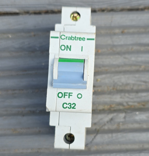 Crabtree polestar mcb - crabtree,