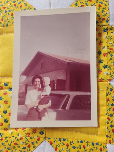 Vtg color snapshot photo - vtg,