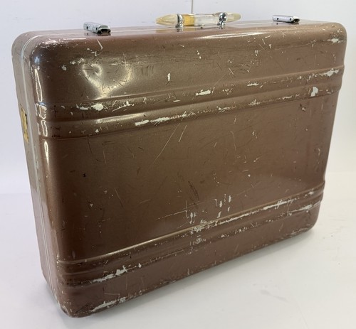 Vtg halliburton aluminum - vtg,