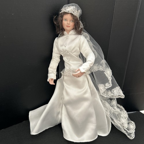 Poseable bride doll - bride,