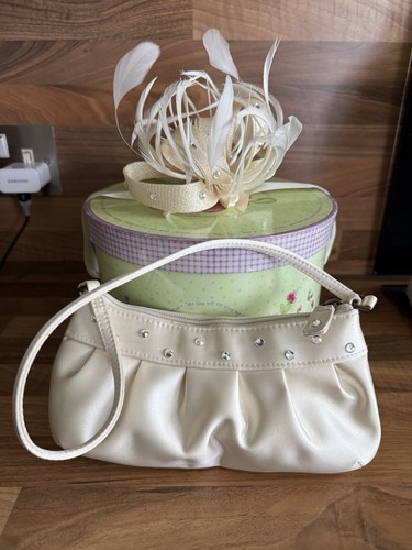 Cream fascinator matching - cream,