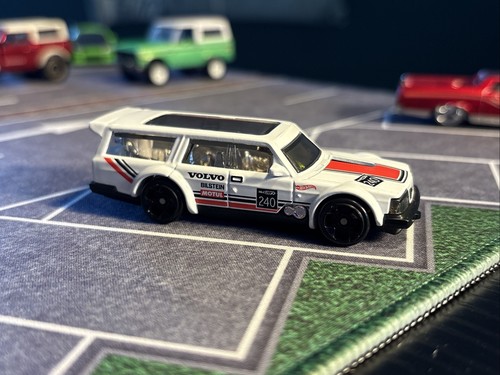 Hot wheels 2024 silver - hot, series