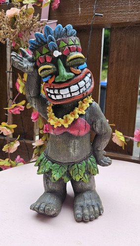 Multicoloured grey tiki - grey,
