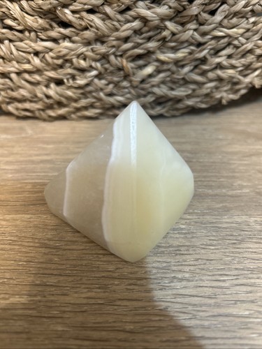 Small onyx pyramid stone - pyramid,