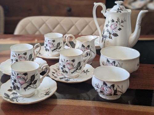 Beautiful vintage royal albert - vintage,