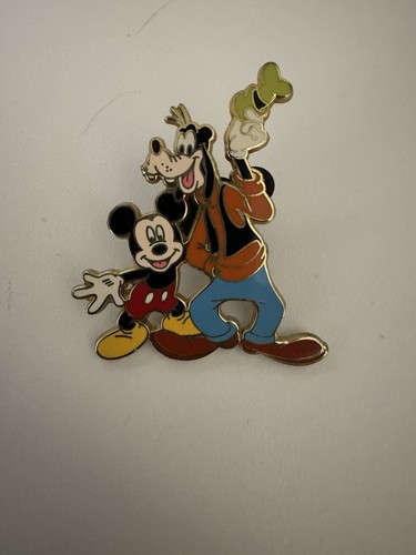 Disney pin 2008 friends - disney,