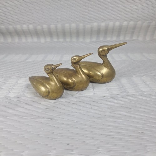Vintage brass small ducks - brass,