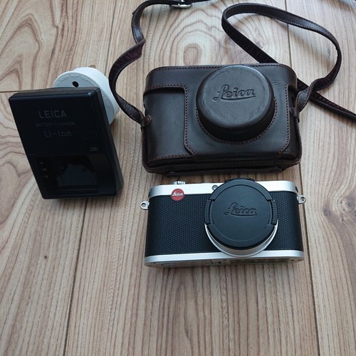 Leica 1mp excellent - 16.1mp,