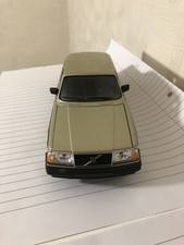 Volvo 240 GL - Detailed Model Car - Welly - No. 24102