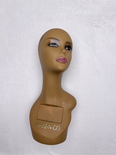 Shake mannequin head - shake-n-, go