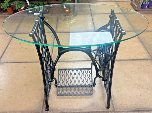 Antique cast iron - cast,