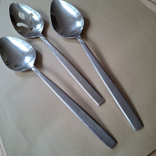 Vintage oneida stainless 1881 - stainless,