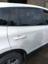 2016 TOYOTA  RAV 4 DRIVERS SIDE REAR RIGHT DOOR  - SUPER WHITE 040