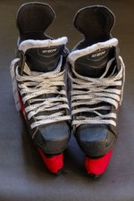 Children Ice Skates, CCM, size EU 35, red-black