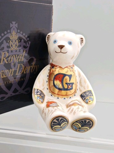 Royal crown derby - crown,