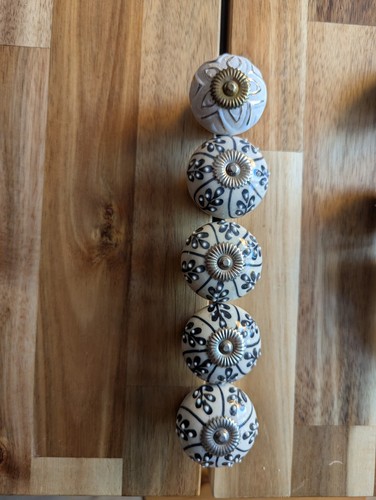 Ceramic cabinet knobs vintage - cabinet,