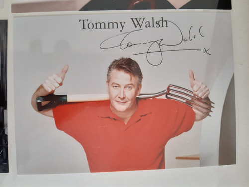 Tommy walsh signed - walsh, photo