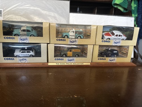 Corgi cars police - corgi,