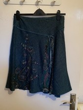 DERHY Embroidered Ladies Wool blend green Floral Midi Skirt, Size Large