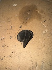 Genuine Ford Sierra Cosworth Front Bumper Fitting Clip