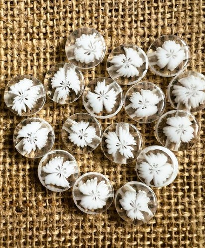 Daisy flower buttons - 8, x