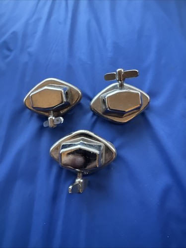 Floor tom leg brackets - leg,