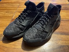 NIKE AIR HUARACHE SPECIAL