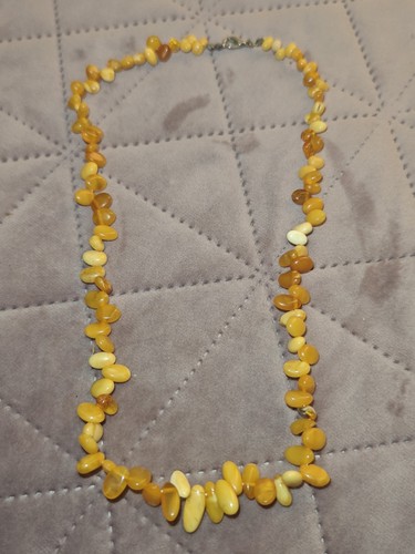 Fine honey coloured amber - honey,