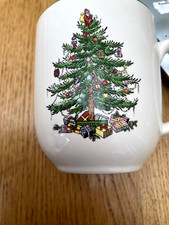 Spode Christmas Tree Coffee / Tea Mug  Excellent Displayed only condition