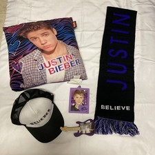 Justin Bieber Pillow, Hat