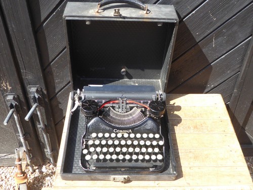 Vintage corona portable - corona,