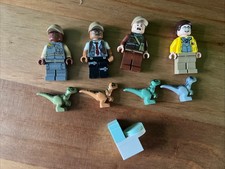 LEGO Minifigures & Dinosaurs