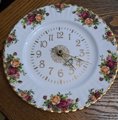 Royal albert wall clock old - wall,
