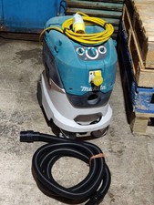 Makita VC4210MX 110v Wet & Dry