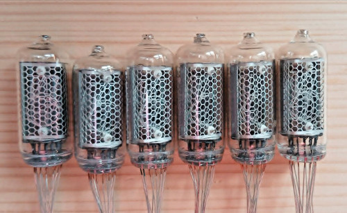 In8 2 soviet nixie - x,