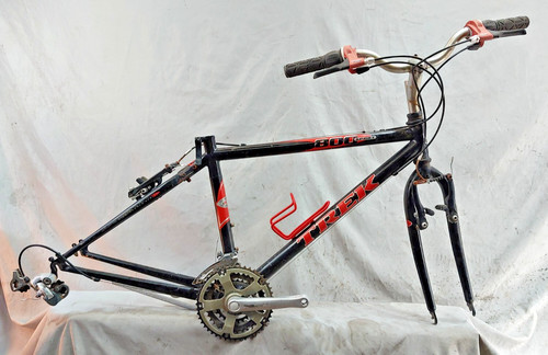 Trek 800 sport mtb bike - 05',