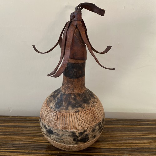 Vintage hand carved - hand,